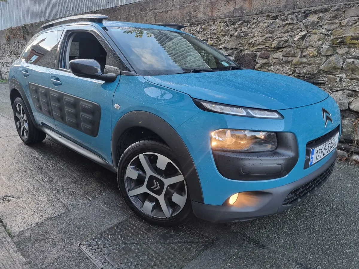 Citroen C4 Cactus Automatic 2017 - Image 2