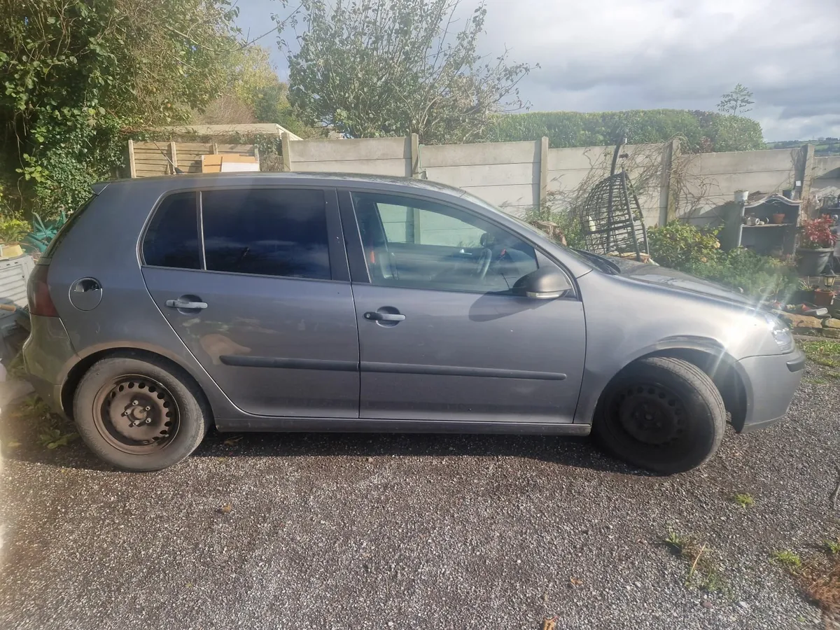 Volkswagen Golf 2007 - Image 2