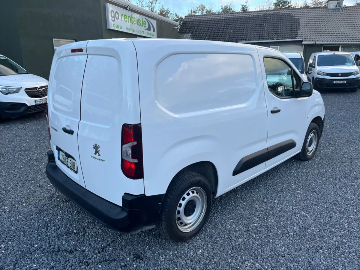 Peugeot Partner 100BHP 6 Speed 1.5L (1 Owner) - Image 2