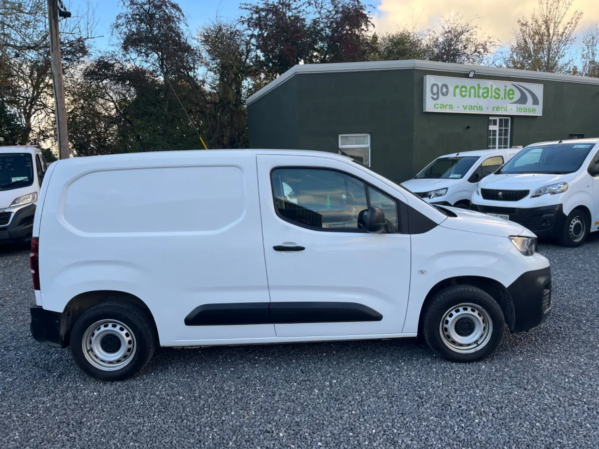 Peugeot Partner 100BHP 6 Speed 1.5L (1 Owner) - Image 1