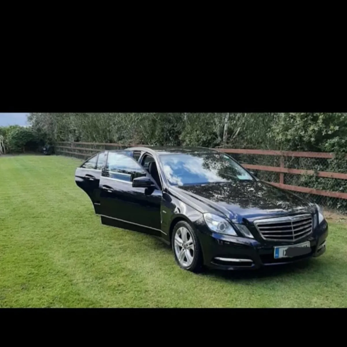 Mercedes E-Class - Image 2