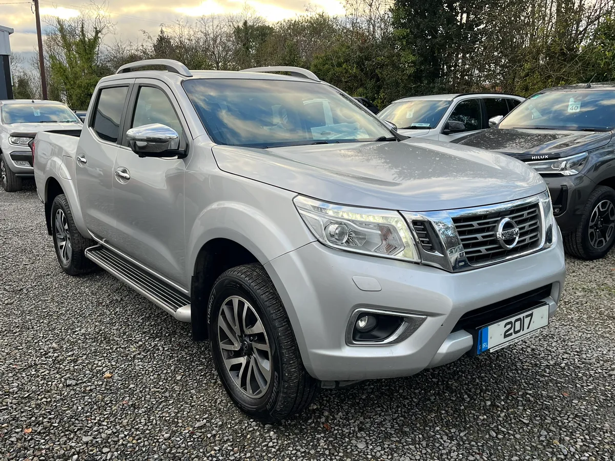 2017 NISSAN NAVARA 2.3 190BHP TEKNA *AUTO* - Image 1