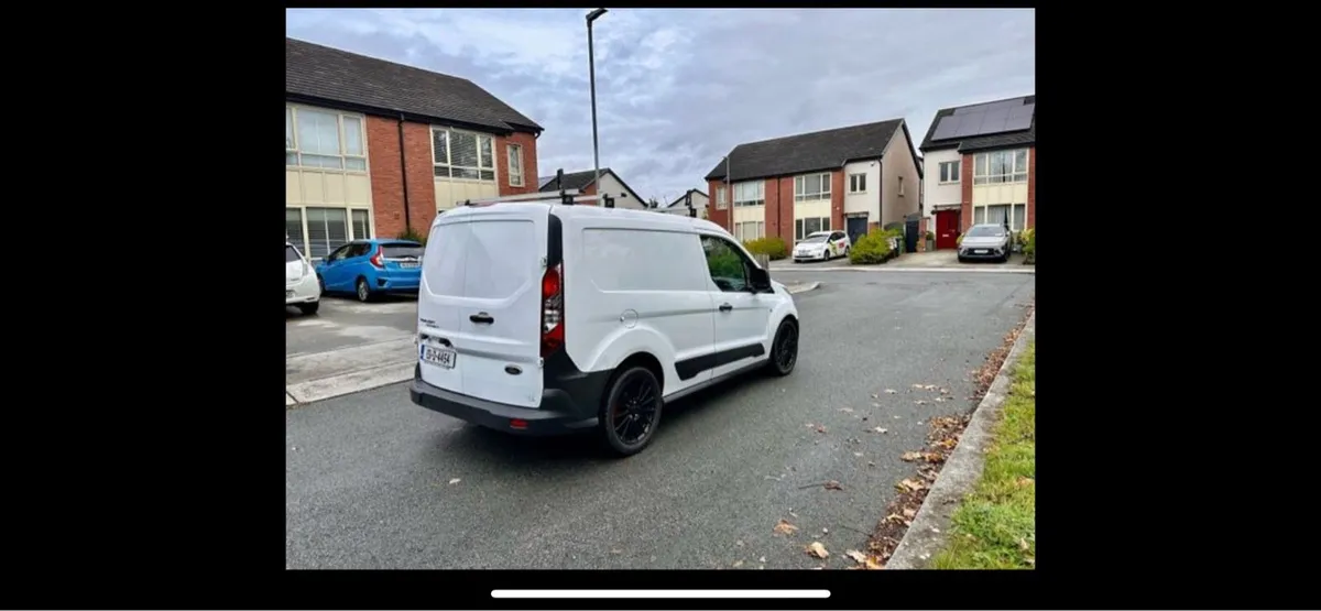 151 Ford transit connect - Image 3