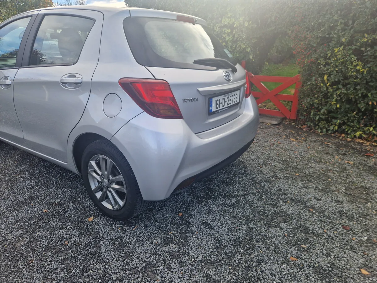 Toyota Yaris Luna 2016 - Image 3