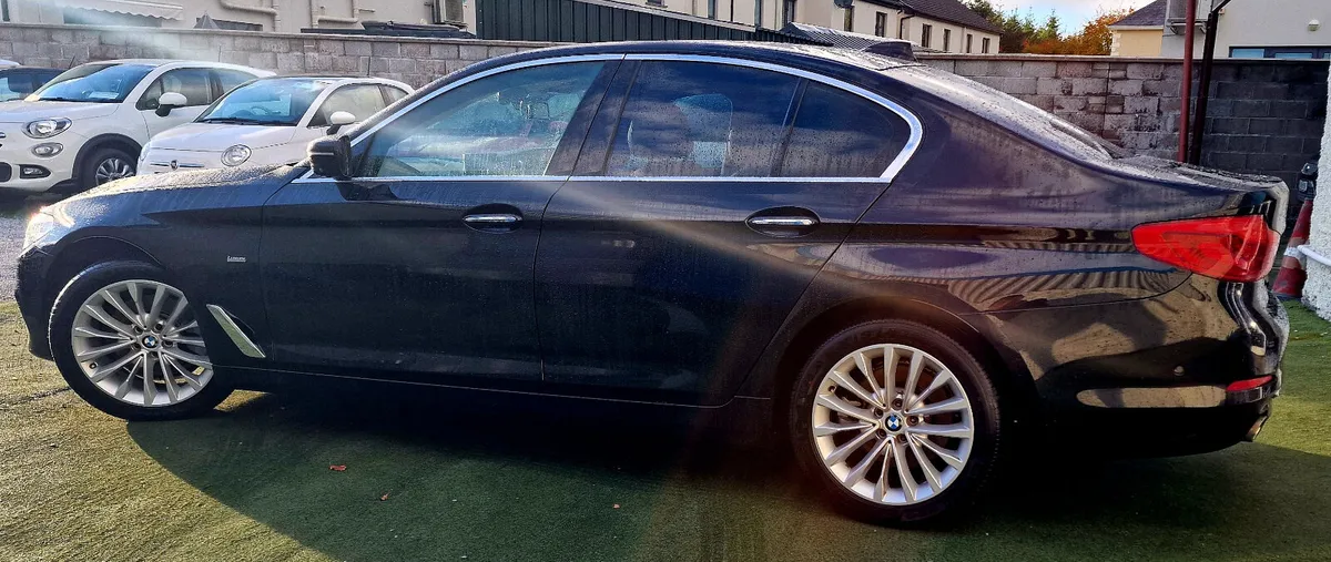 BMW 523d TOP LUXURY SPEC LOW KM NCT TAX - Image 3