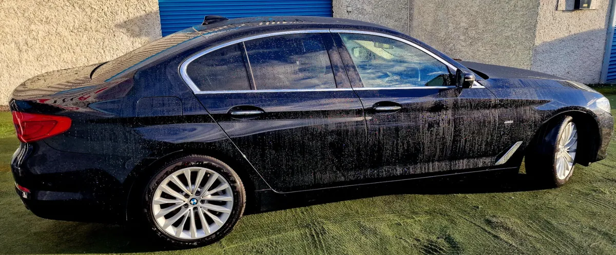 BMW 523d TOP LUXURY SPEC LOW KM NCT TAX - Image 4