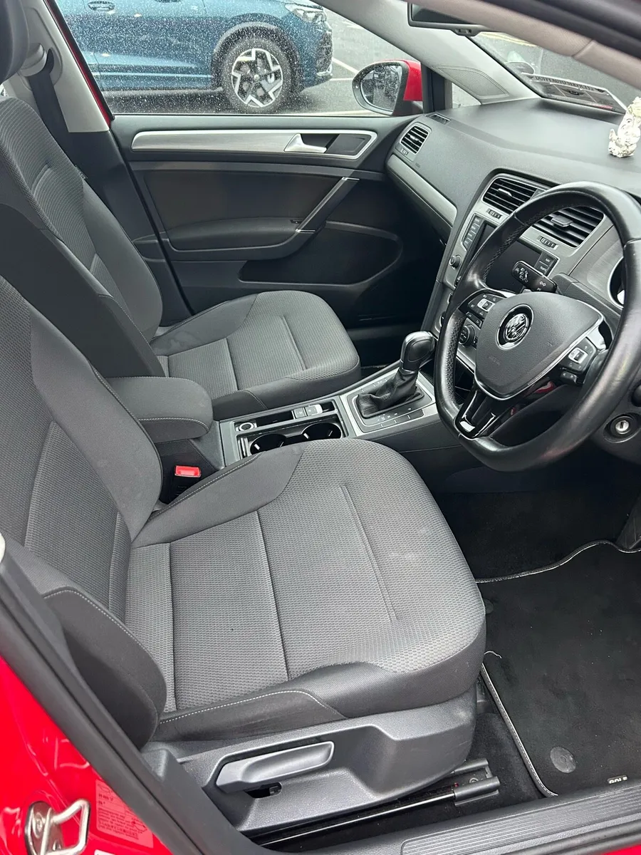 Volkswagen Golf 2015 Automatic Petrol - Image 4