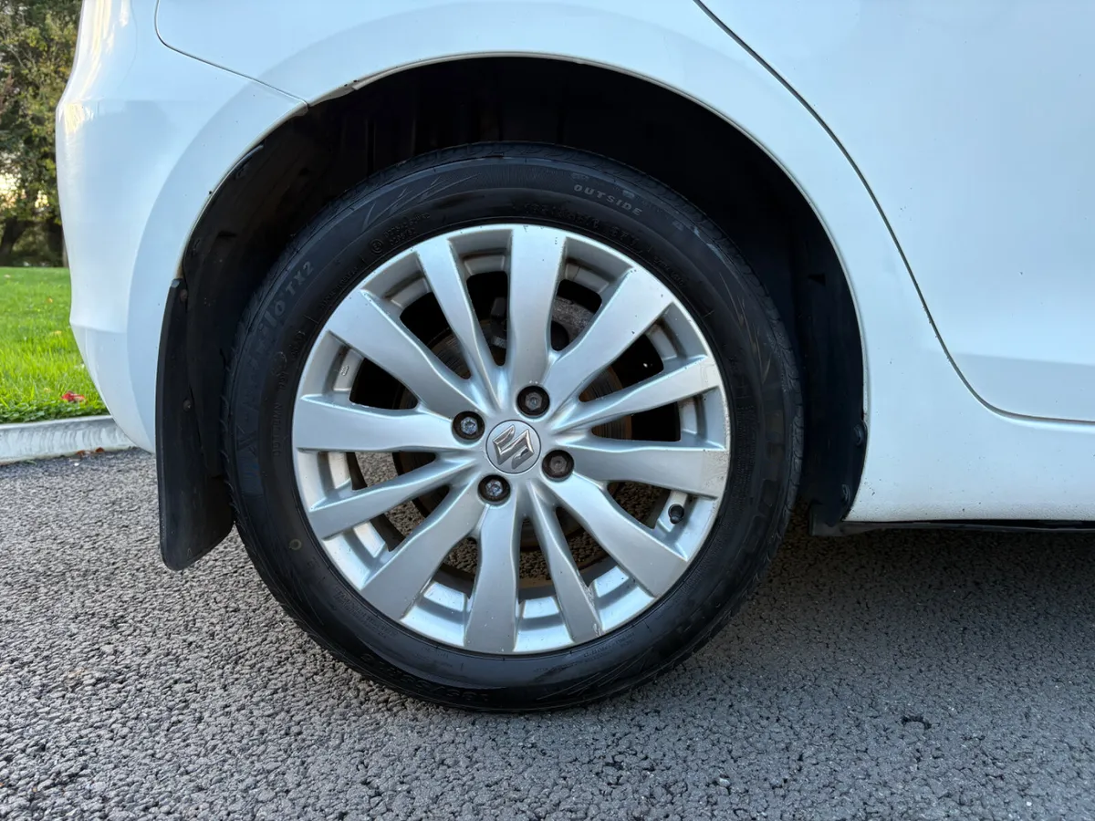 2012 Suzuki Swift 1.2 GL - Image 3