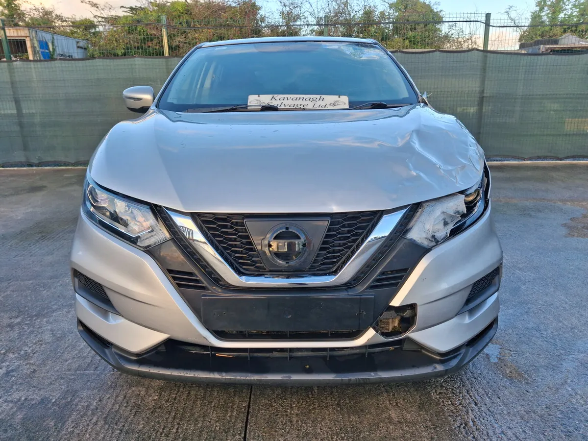 2018 Qashqai 1.2 Automatic - Image 3