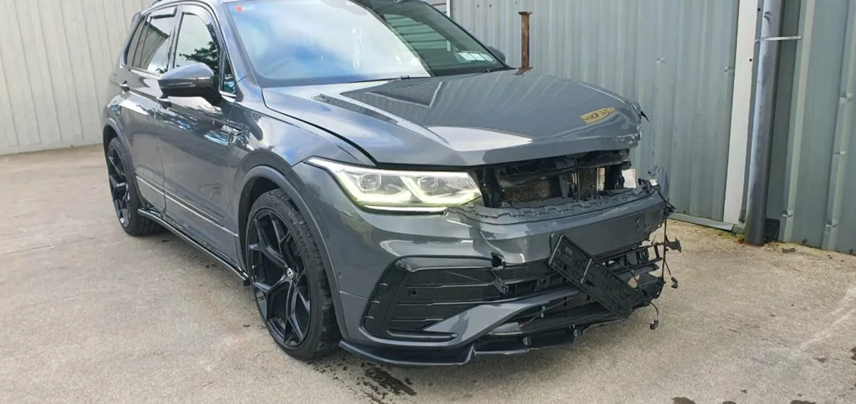 211 VW TIGUAN R-LINE - Image 1