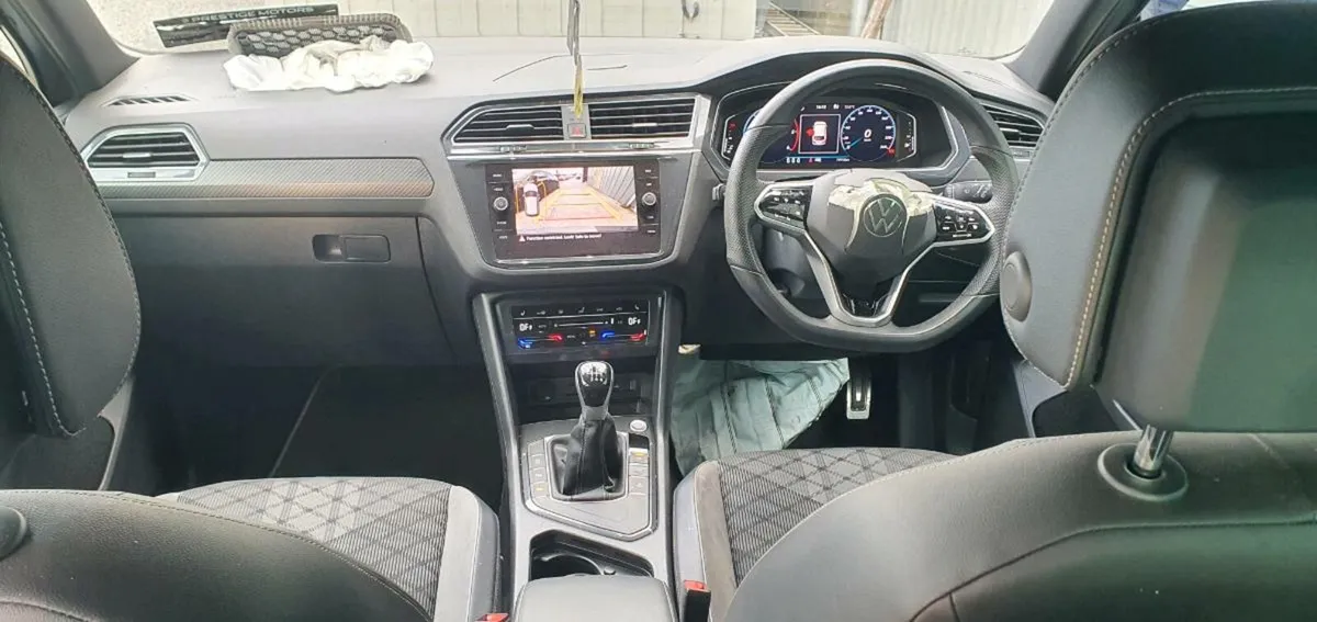 211 VW TIGUAN R-LINE - Image 3