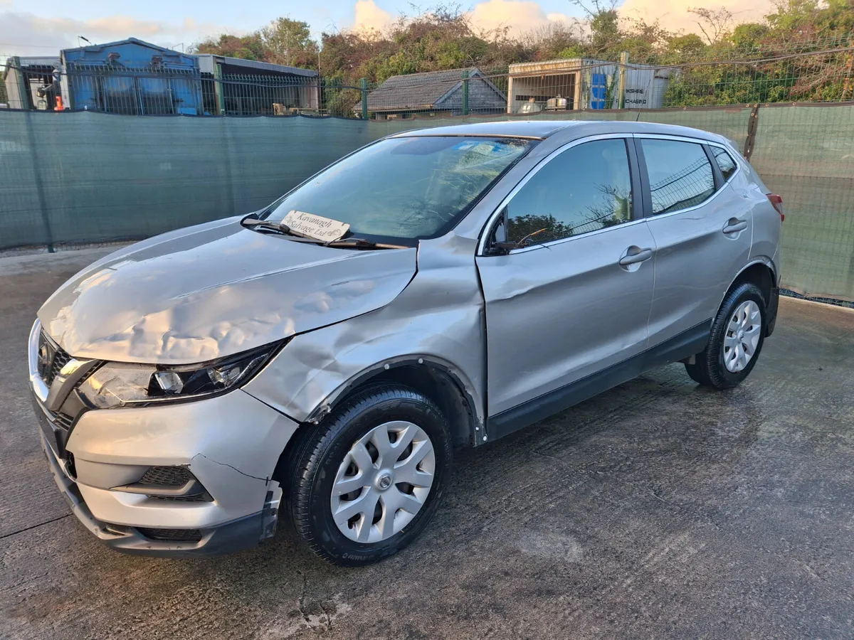 2018 Qashqai 1.2 Automatic - Image 4