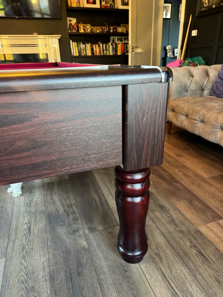 Pool table - Image 4
