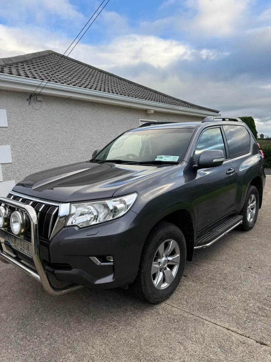 Toyota Landcruiser - Image 4