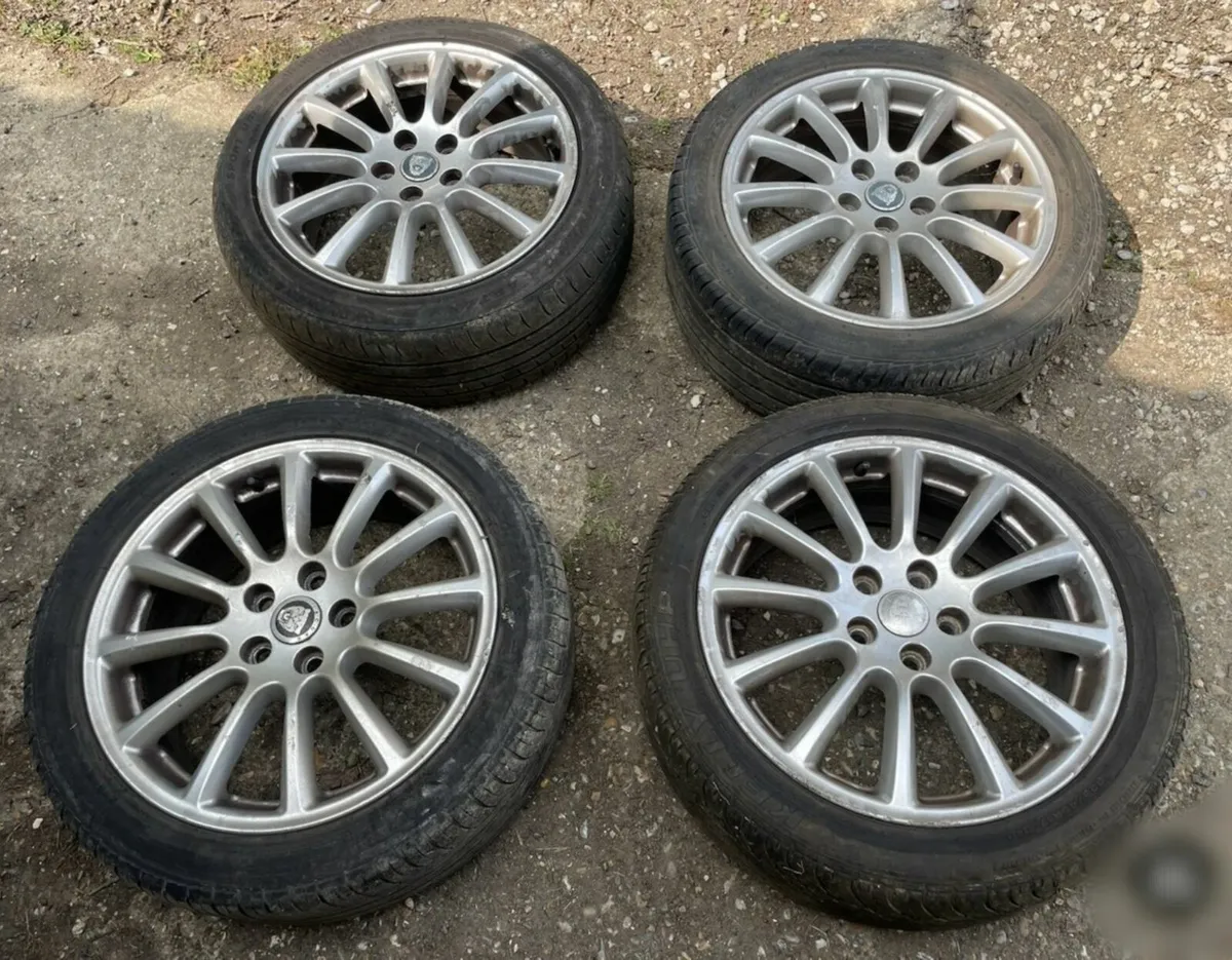 Set 17" x 7" Alloy Wheels  (205/50R17) - Image 3