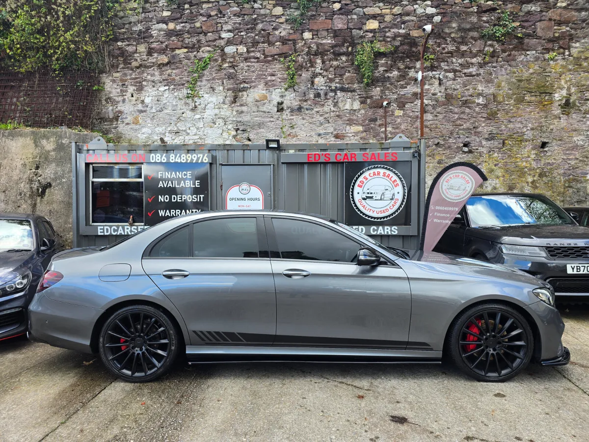 Mercedes-Benz E220 AMG Line Auto 2017 (171) - Image 3