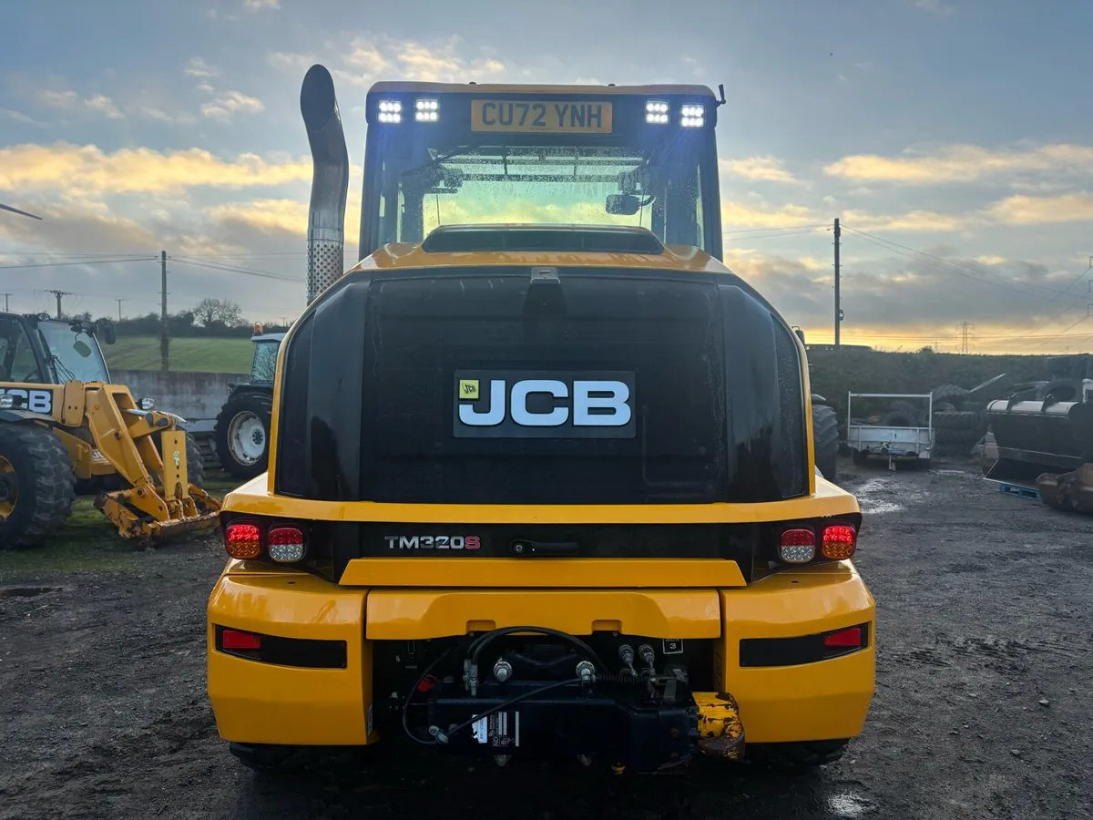 2022 JCB TM320s Agri Contractor Pro - Image 3