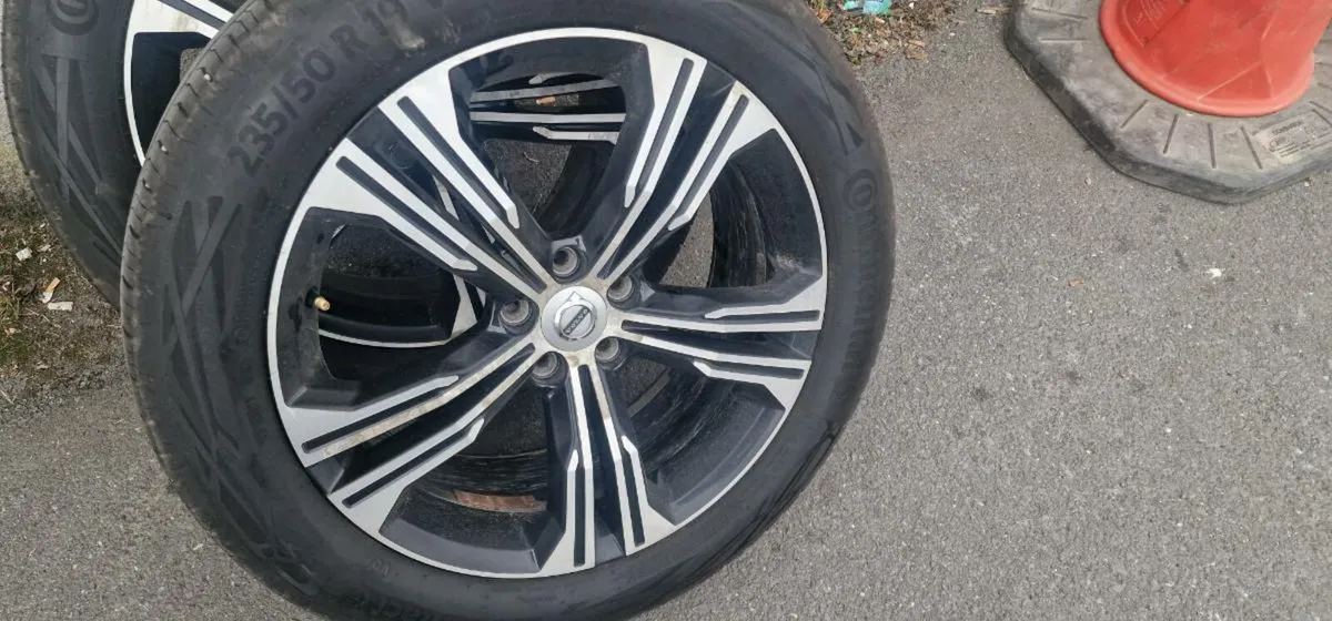 Volvo Alloys - Image 3