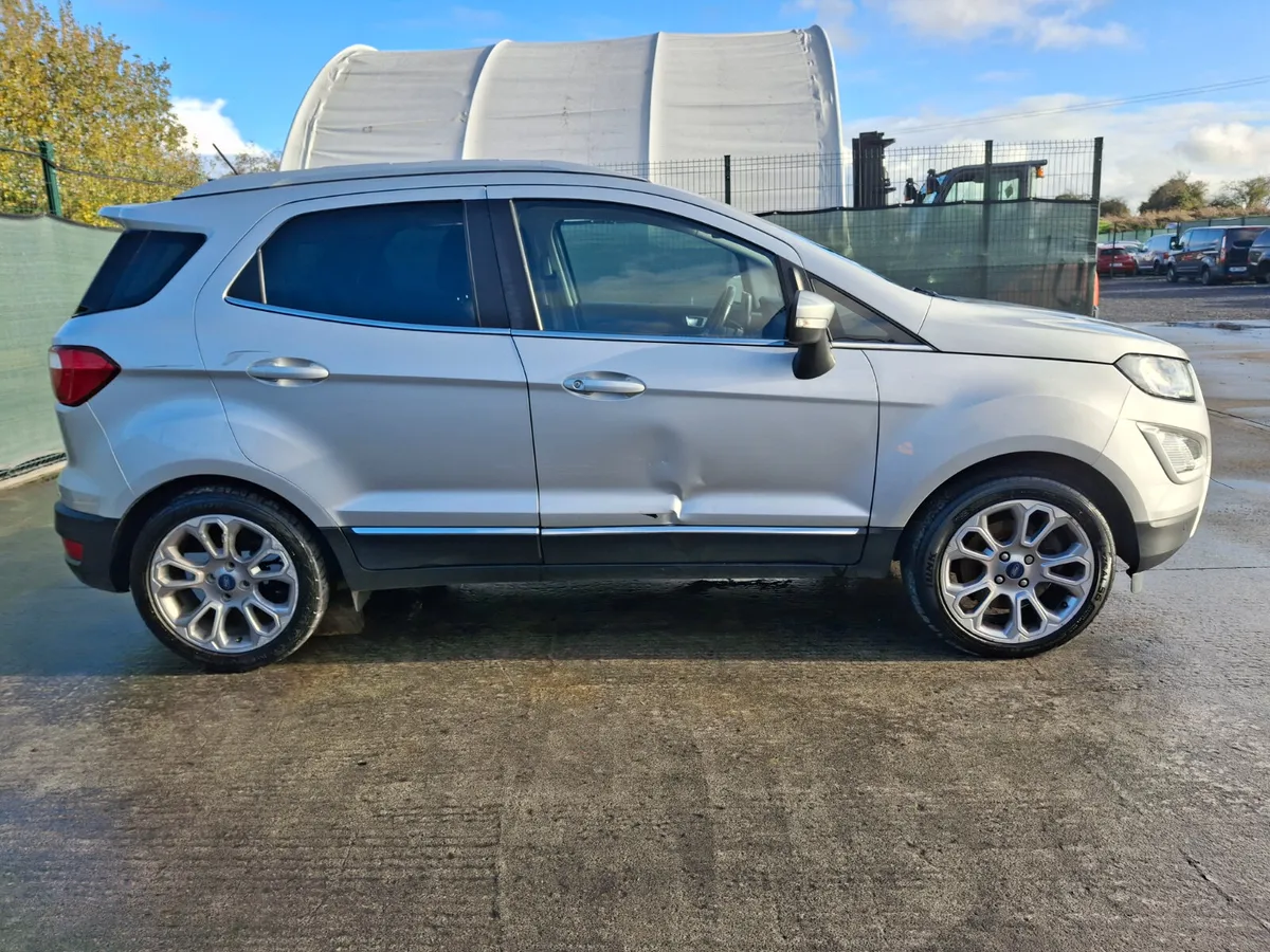 2019 Ford EcoSport  Titanium - Image 2