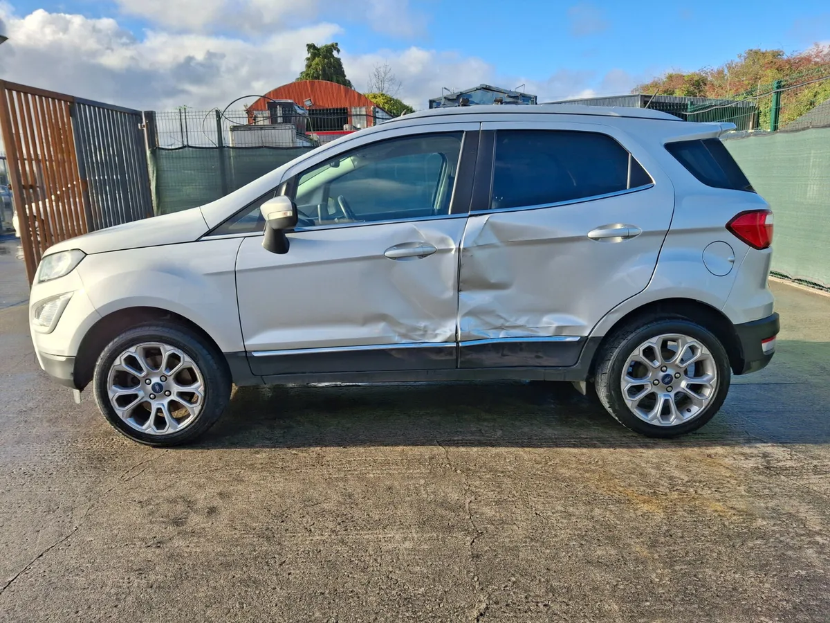 2019 Ford EcoSport  Titanium - Image 4