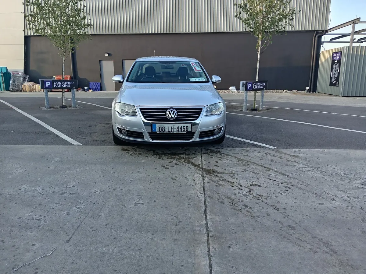 Volkswagen passat 2008 - Image 1