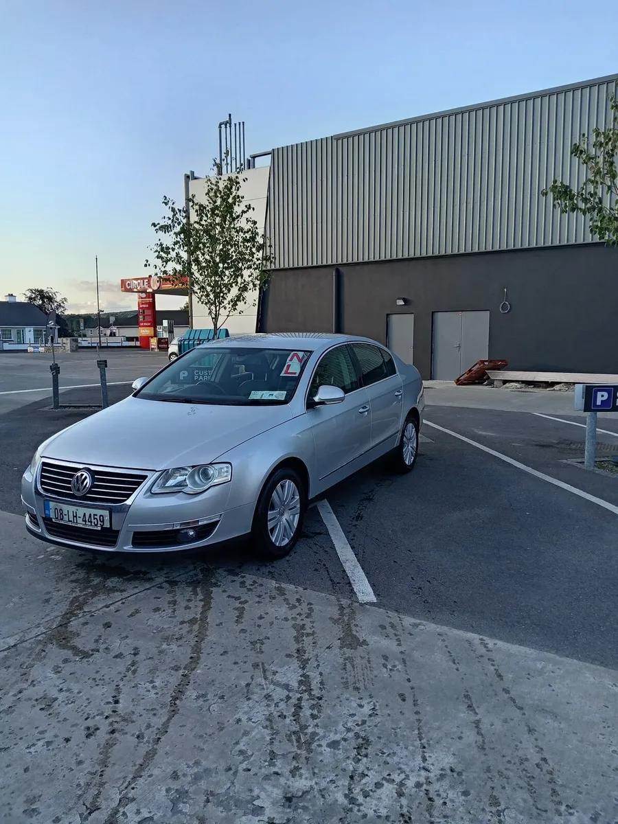 Volkswagen passat 2008 - Image 2