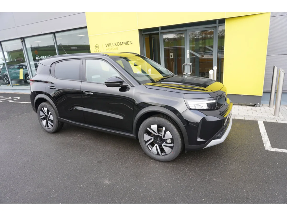 Opel Frontera GS 1.2 HYBRID - Image 1