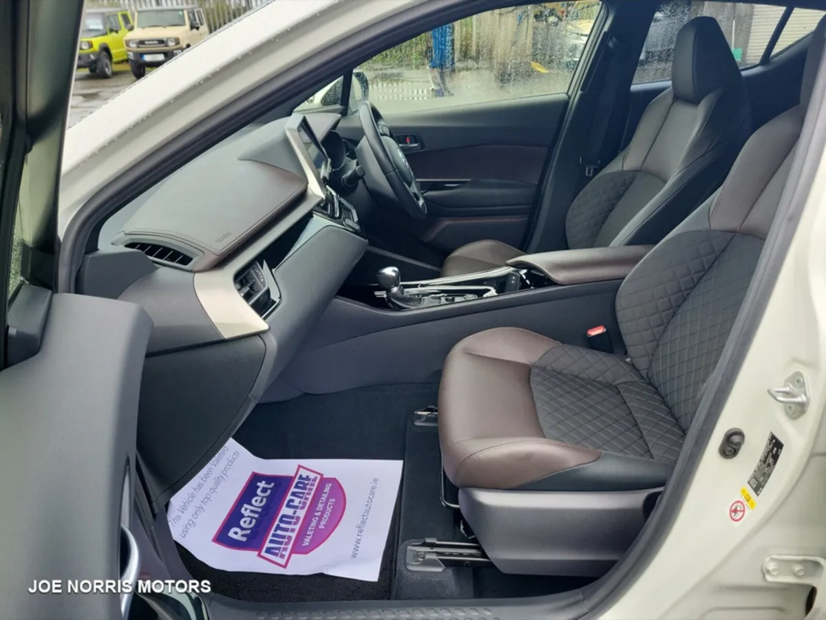 Toyota C-HR 1.8 HYBRID G AUTOMATIC - Image 4