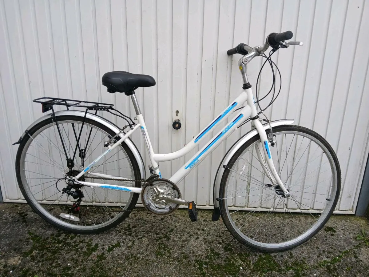 All sizes of adults and kids used bikes - Image 3