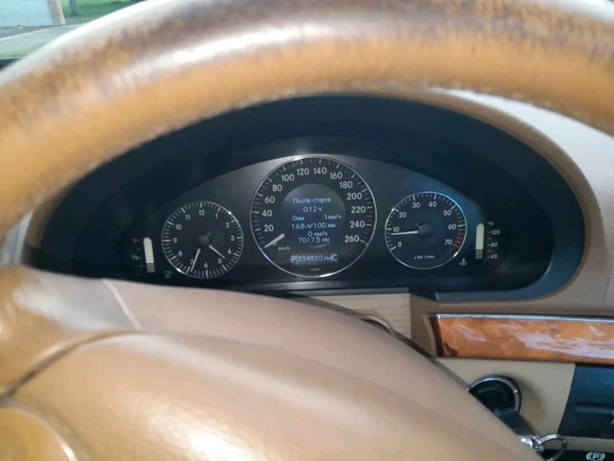 Mercedes - Image 3