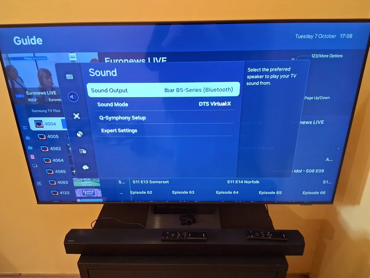 Samsung TV + Sound system - Image 2