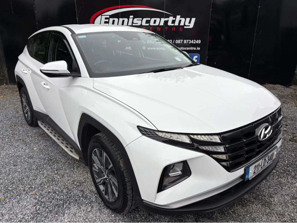Hyundai Tucson IX35 COMFORT PLUS 5DR - Image 1