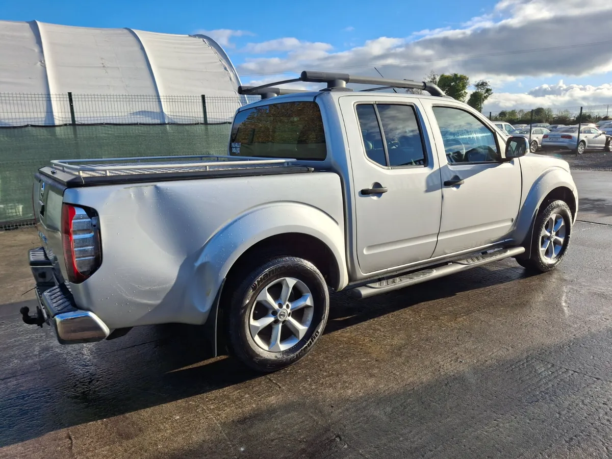 2014 Nissan Navara 2.5 Diesel..Light Damage - Image 3