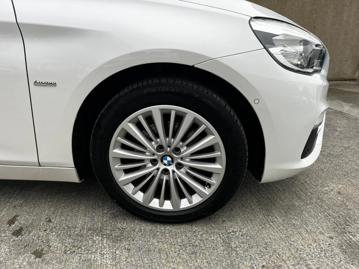 BMW 2-Series BMW 2 series grand tourer 7 seater 2. - Image 4