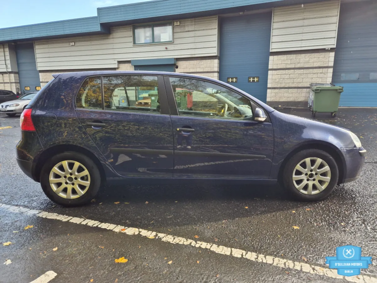Volkswagen Golf / 2005 / 1.4 PETROL / MANUAL - Image 4