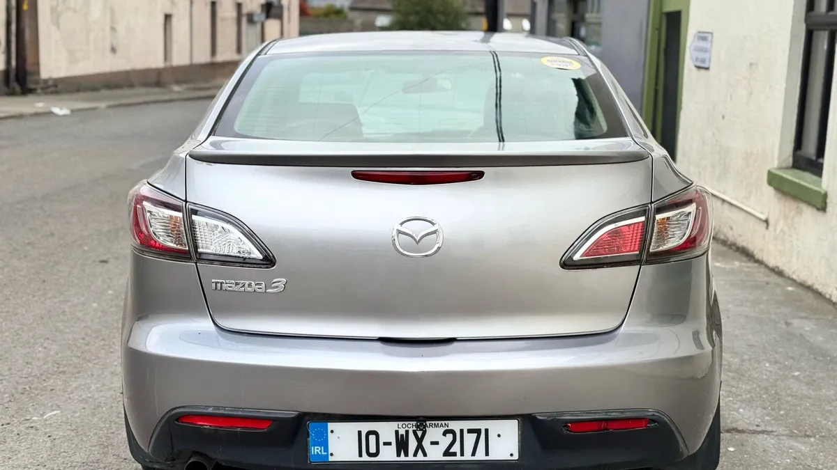 MAZDA 3 2010 - Image 3