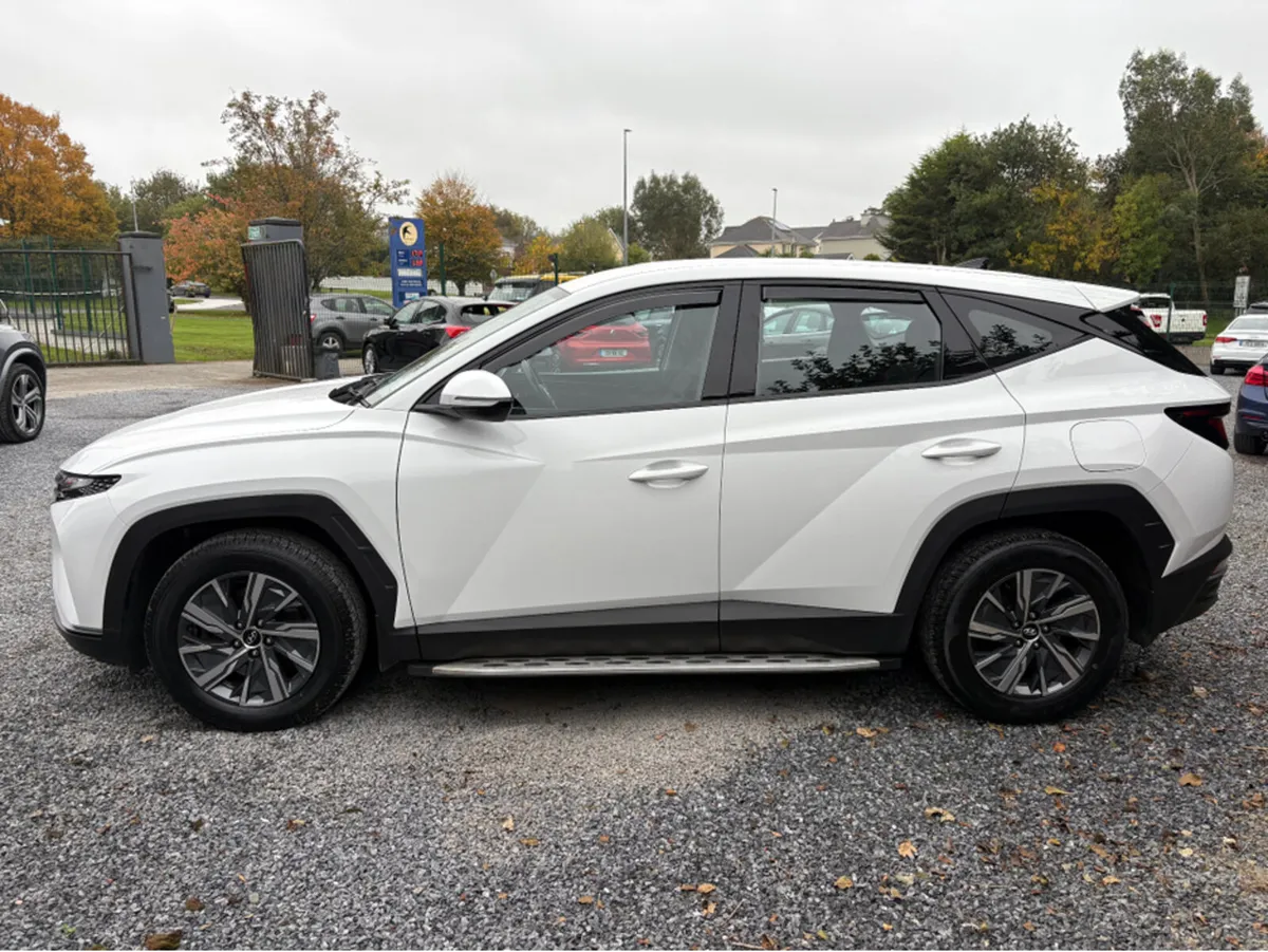 Hyundai Tucson IX35 COMFORT PLUS 5DR - Image 4
