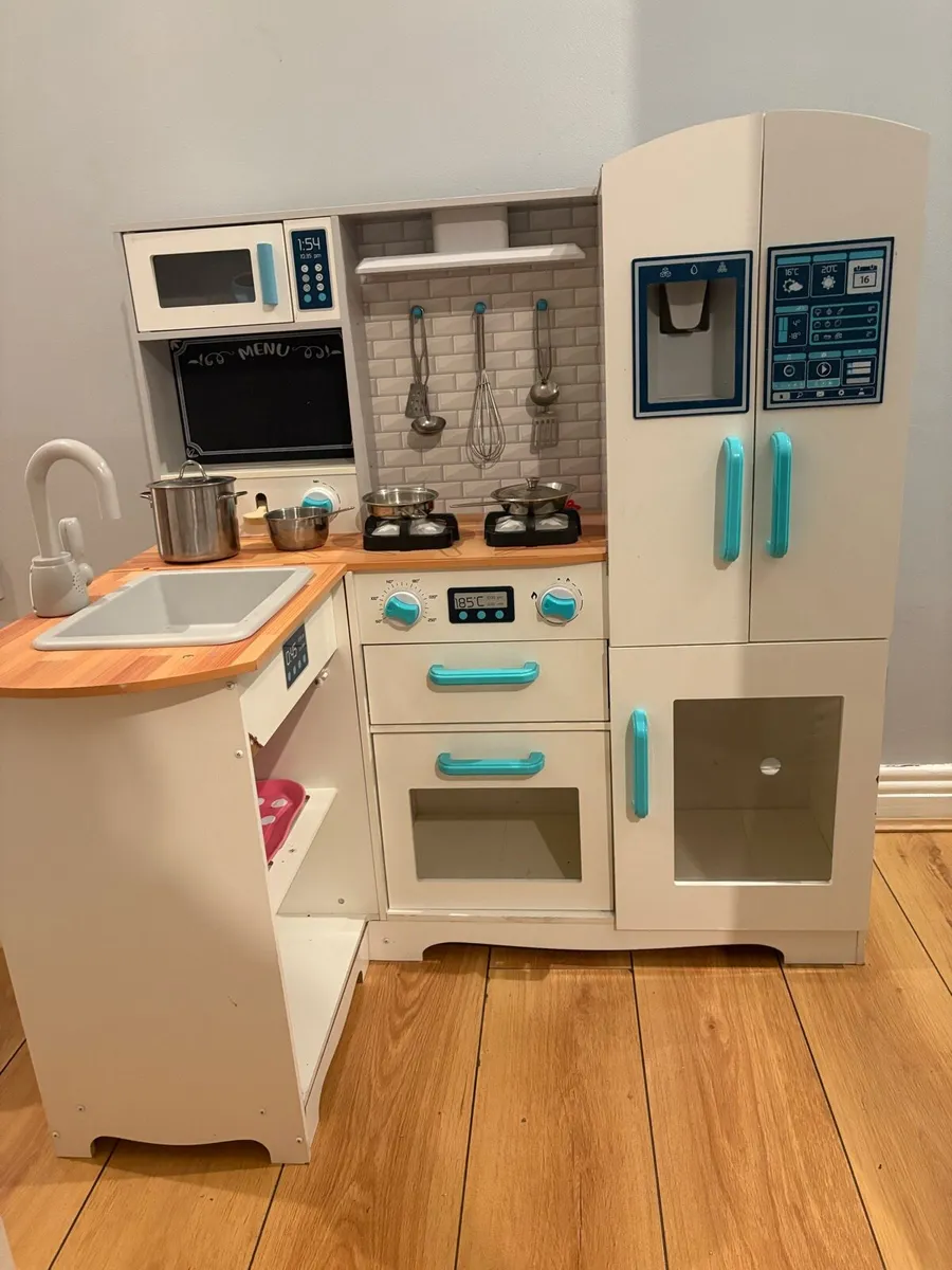 Kids kitchen - Image 1