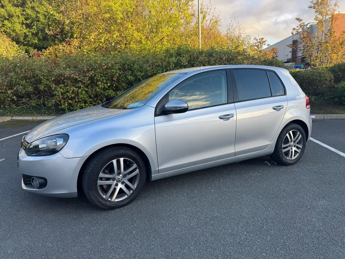 VW Golf 1.4ltr Automatic - Image 4