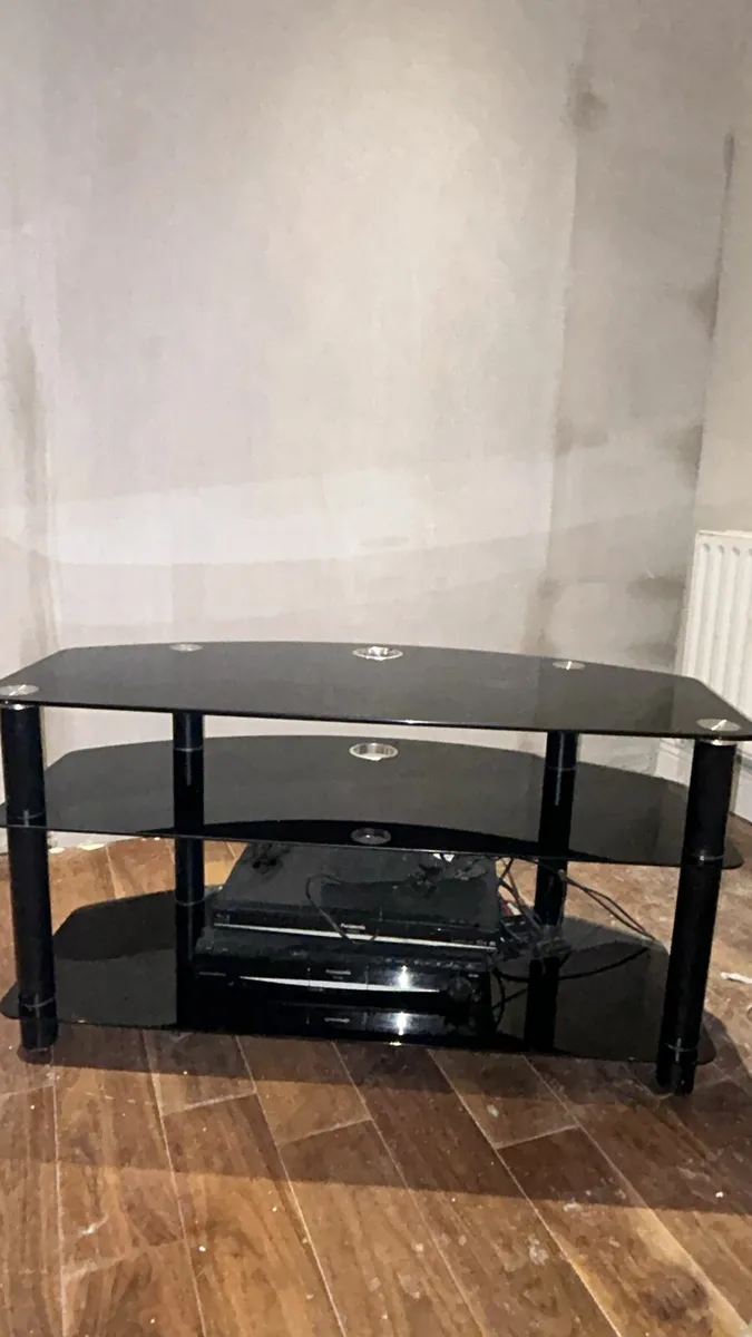 Glass TV stand / table - Image 2