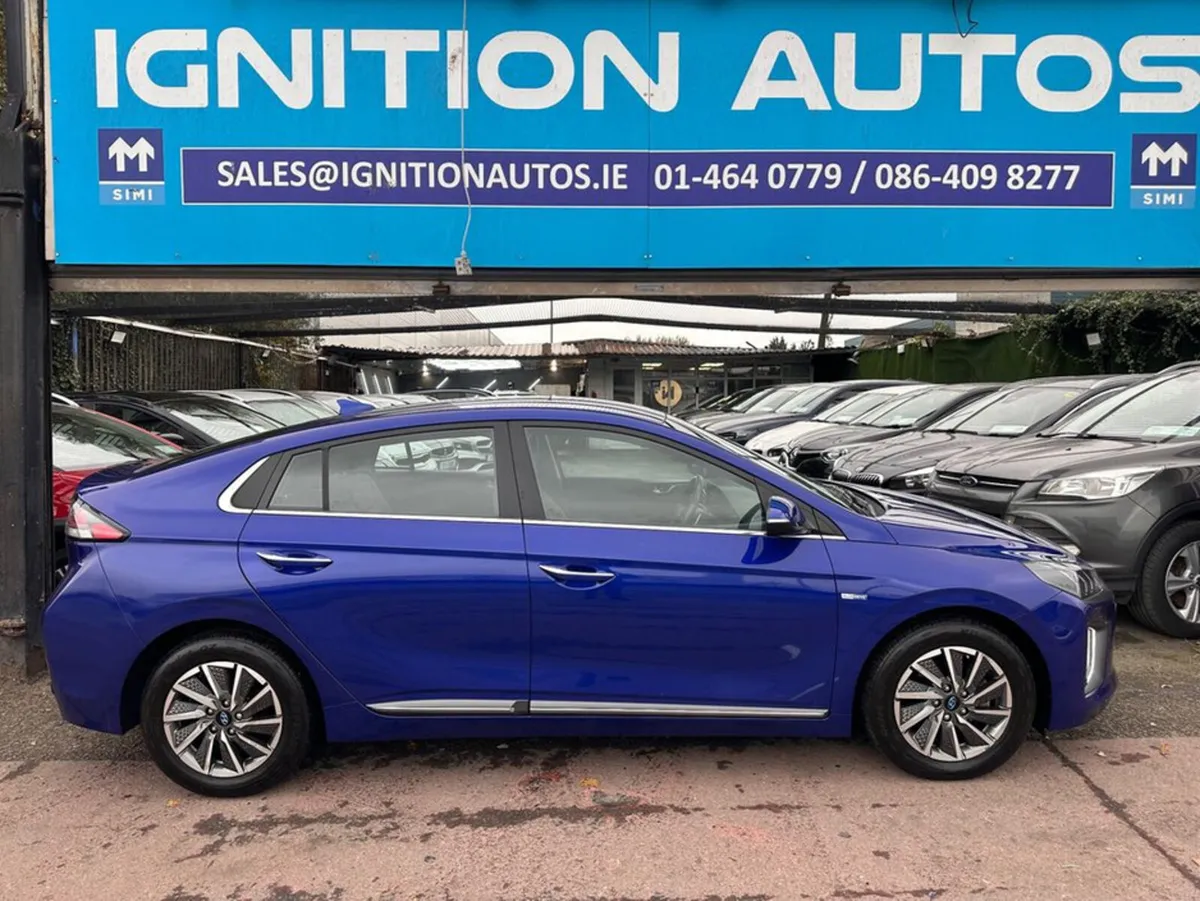 Hyundai IONIQ ELECTRIC, PREMIUM MODEL, LOW MILEAGE - Image 2