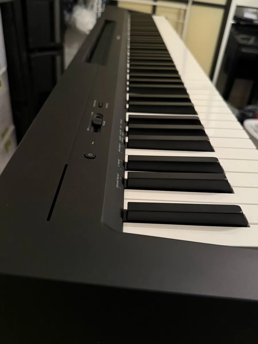 Yamaha P-145b Digital Piano - Image 1