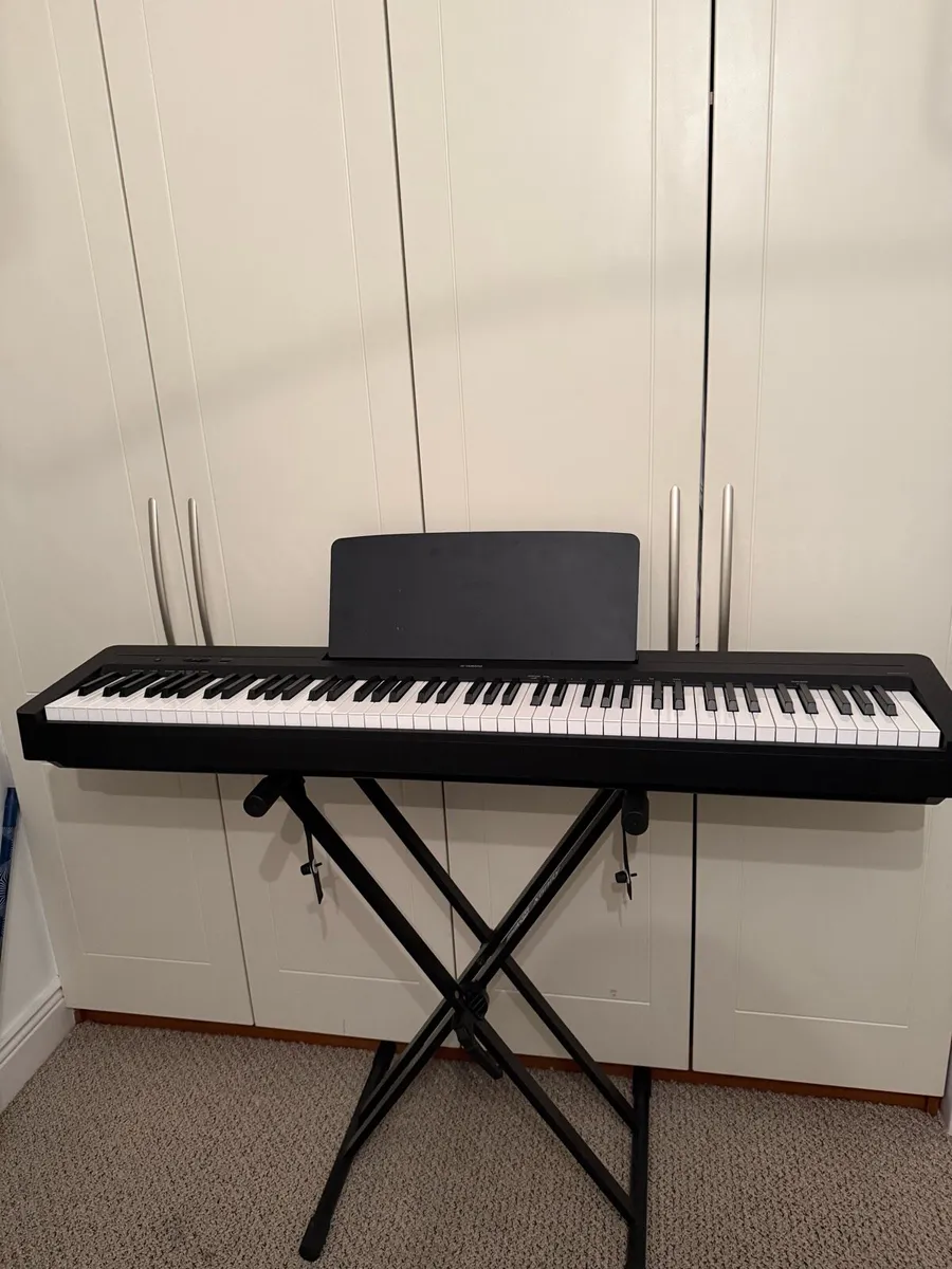 Yamaha P-145b Digital Piano - Image 4