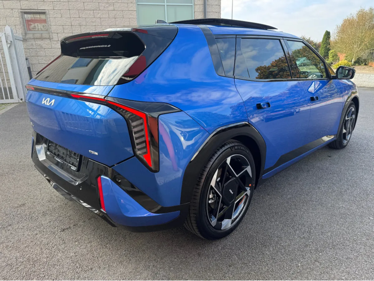 Kia EV4 GT Line Hatchback - Image 2