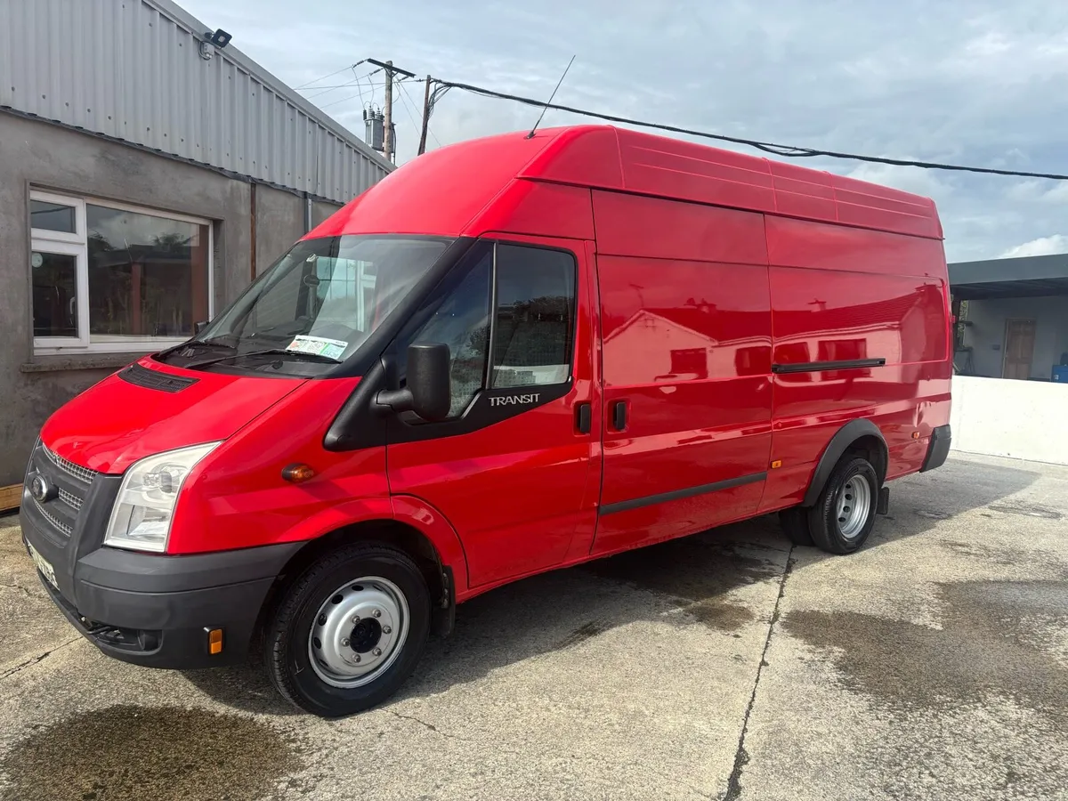 Ford Transit - Image 2