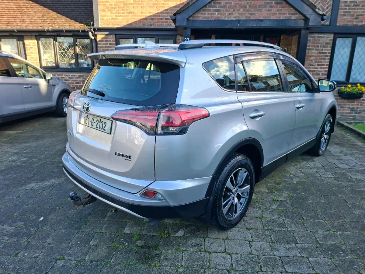 TOYOTA RAV 4 2016 ONLY 142000 KLMS VERY CLEAN - Image 3