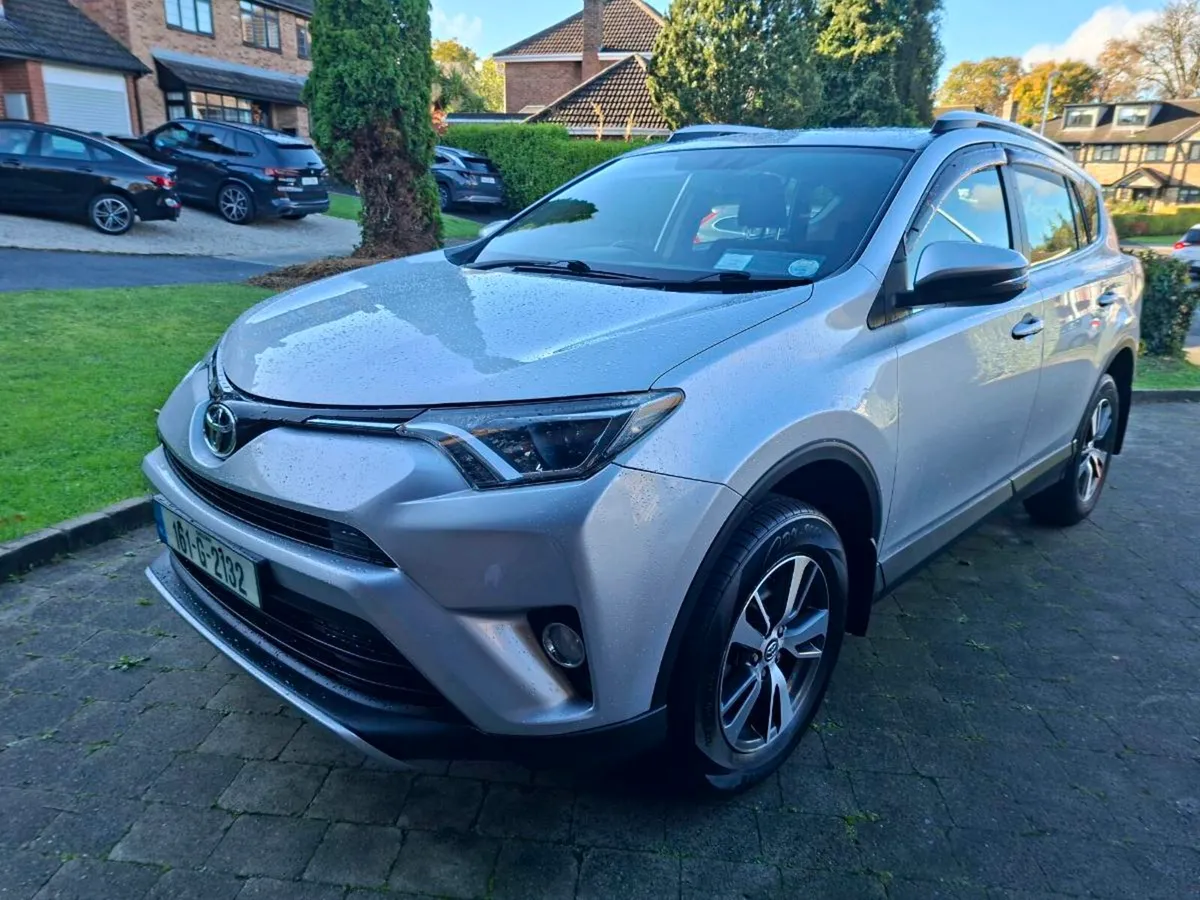 TOYOTA RAV 4 2016 ONLY 142000 KLMS VERY CLEAN - Image 4