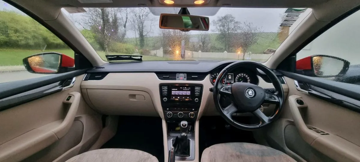 Skoda Octavia Elegance 1.6TDI - Image 3
