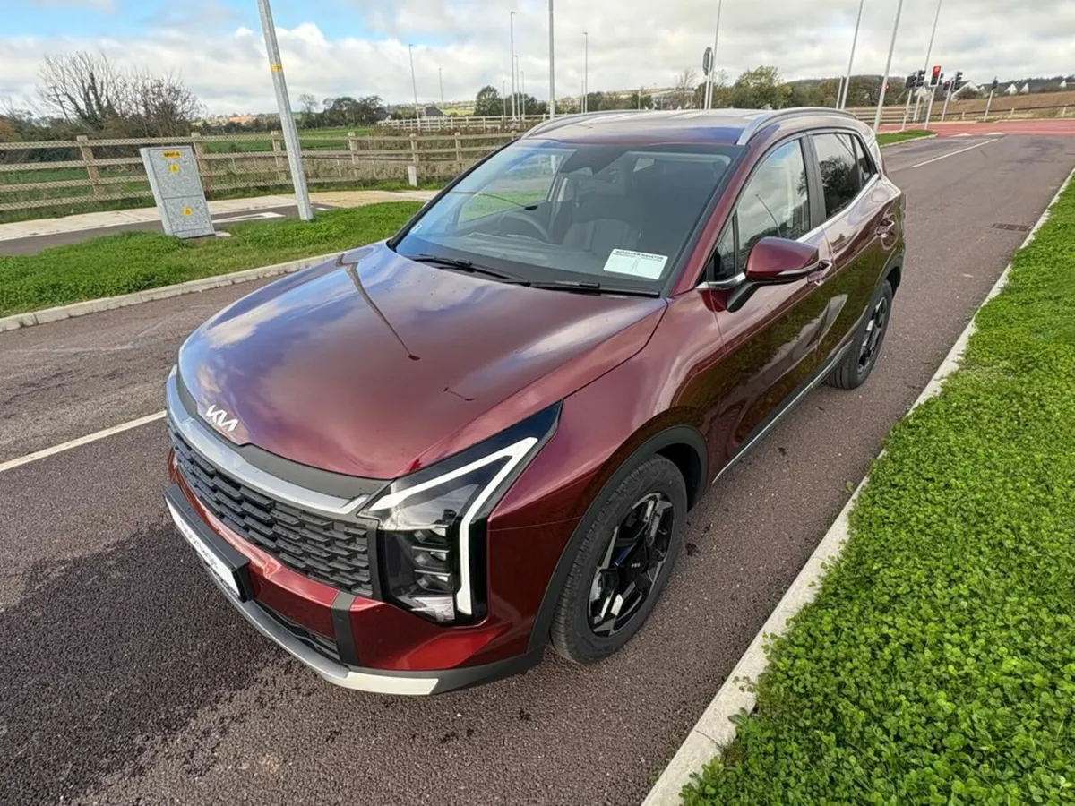Kia Sportage K3 new model, 3 year aa, 7 year warra - Image 3