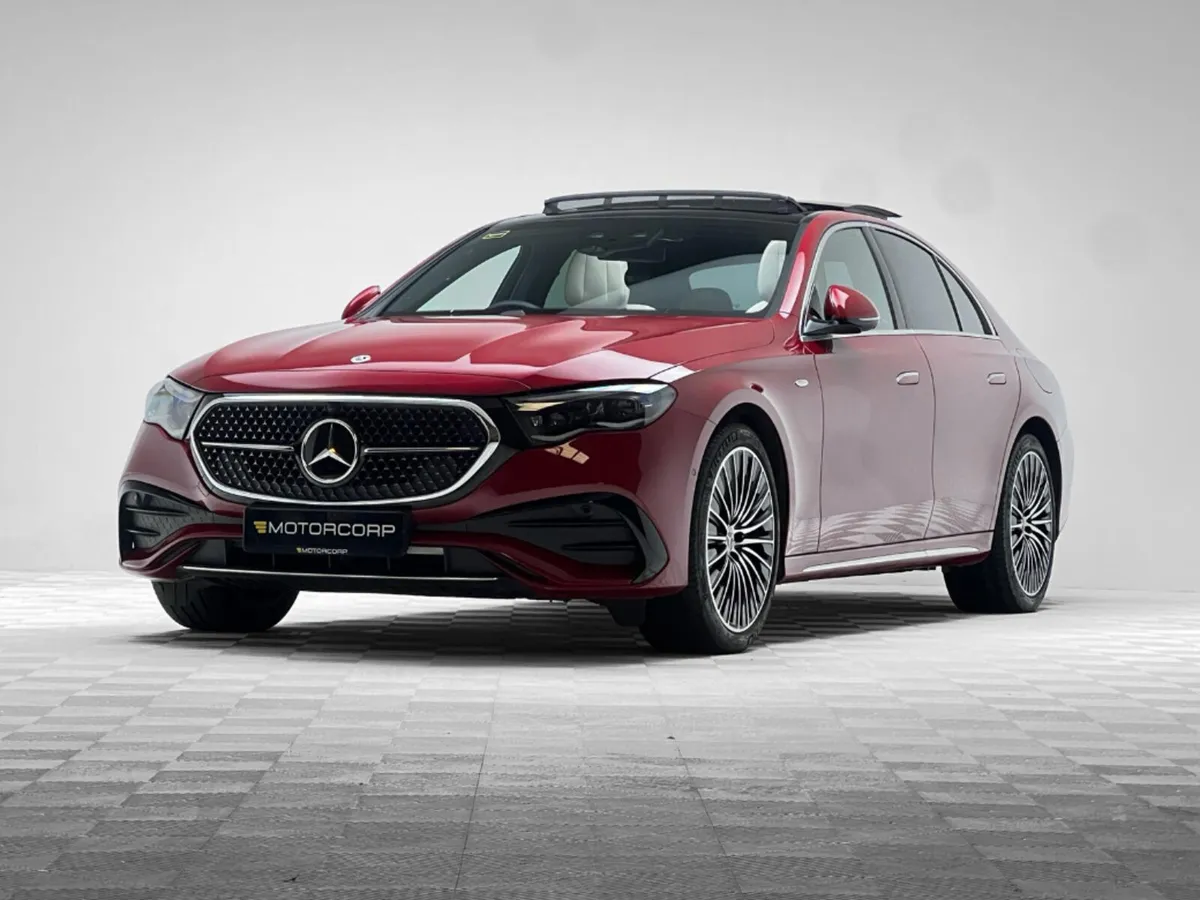 Mercedes-Benz E-Class E300 E AMG LINE PREMIUM PLUS - Image 3